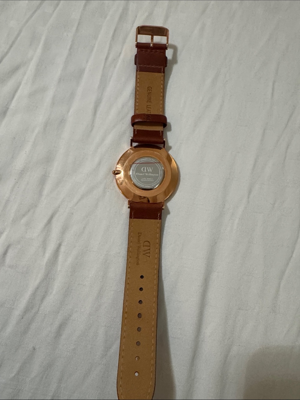 Daniel Wellington brown watch - Picture 4 of 5